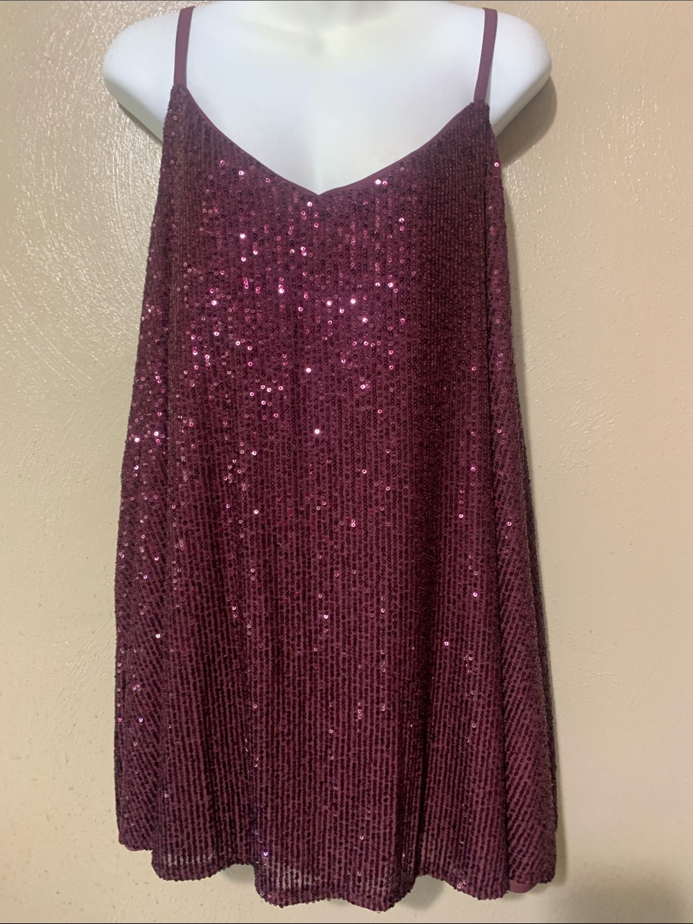 Torrid 4X Wine Sequin Spaghetti-Strap Top NWT